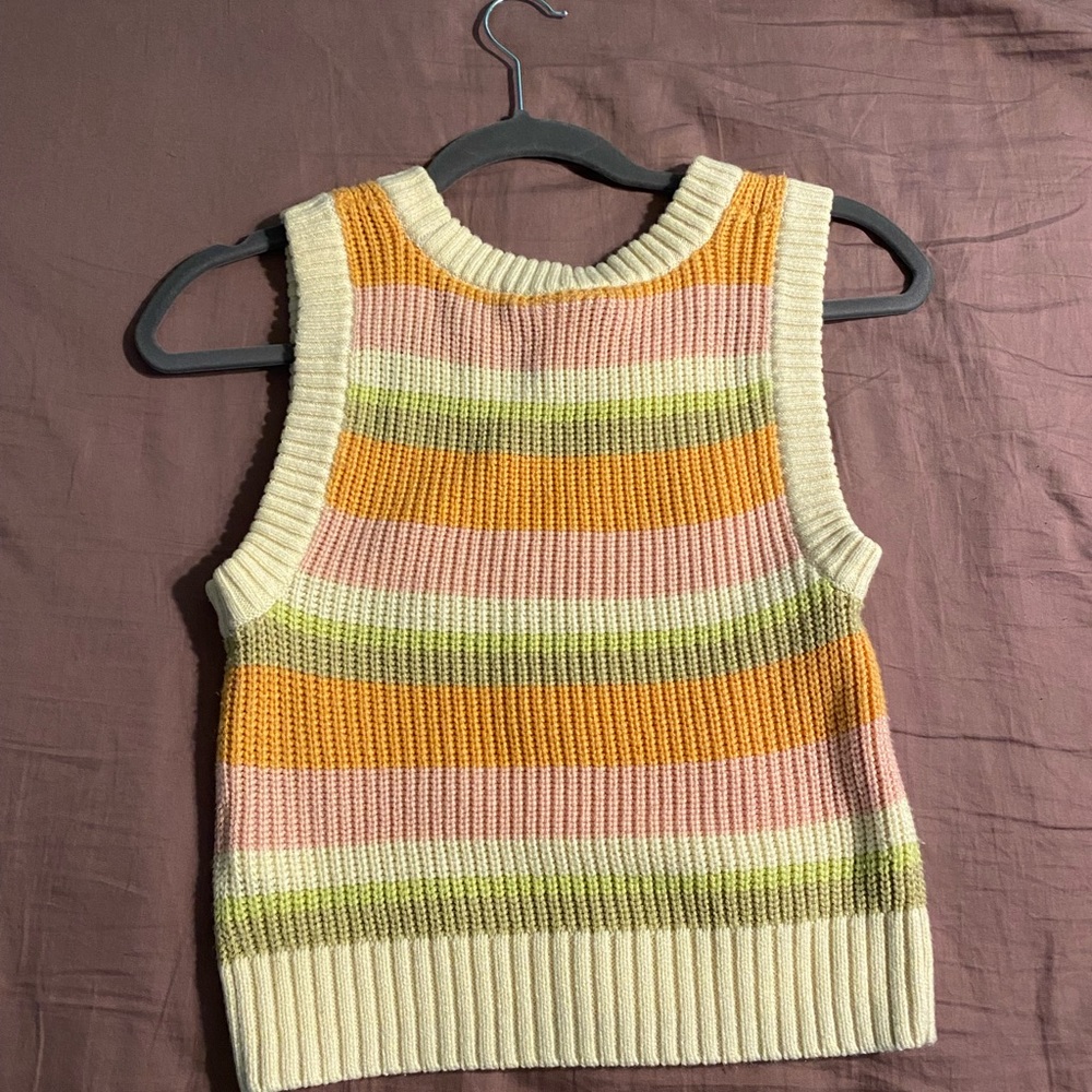 Monki ribbed knit vest - Picture 3 of 3